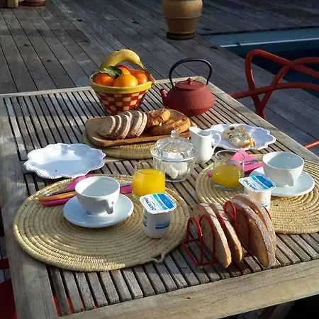 Bed & Breakfast Les Jardins De Clerjotte